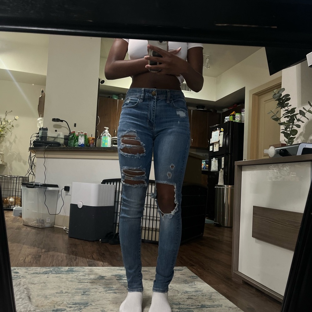 American Eagle Outfitters Women's Ripped Blue Skinny Jeans